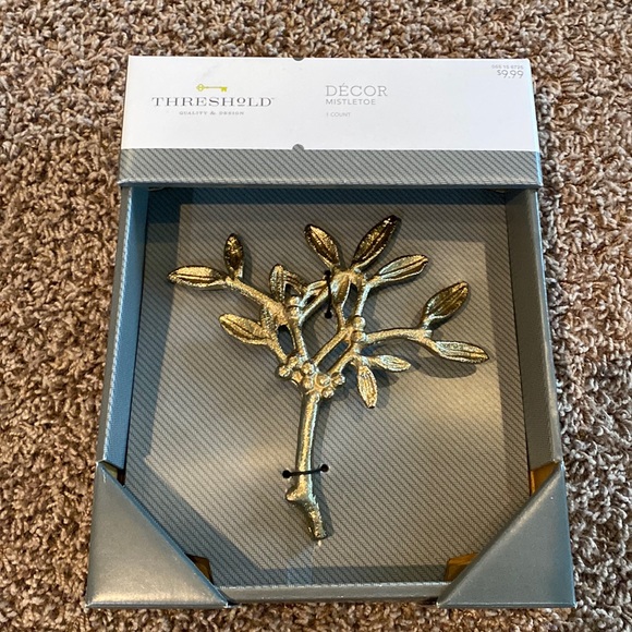 Threshold Gold Mistletoe Decor, New in Package